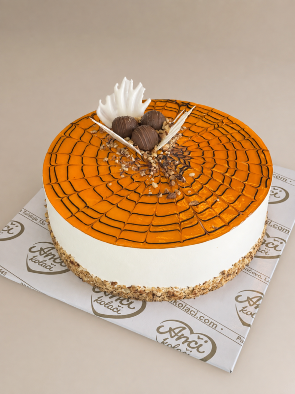 Oranž Torta