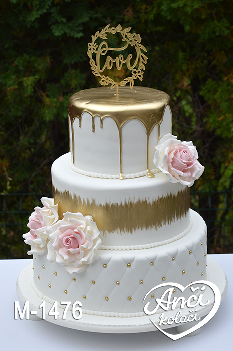 Gold love roses